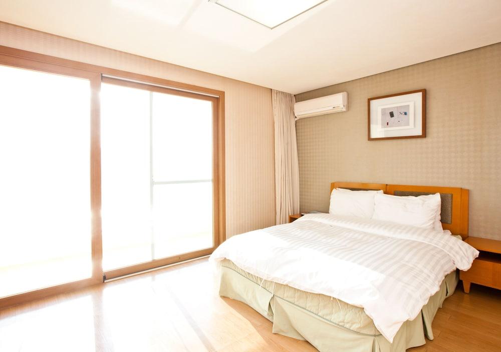 โซโน เบลล์ คย็องจู  Hotel คยองจู ภายนอก รูปภาพ