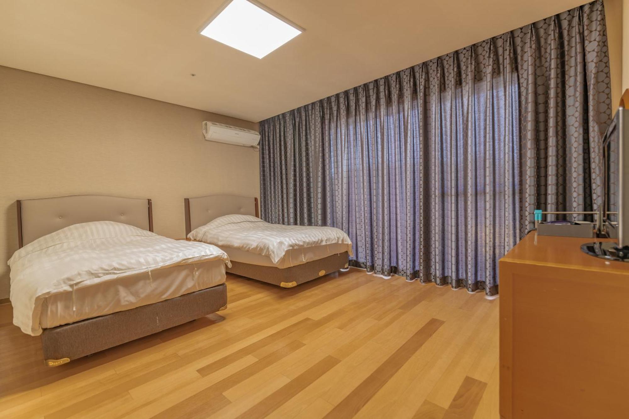 โซโน เบลล์ คย็องจู  Hotel คยองจู ห้อง รูปภาพ